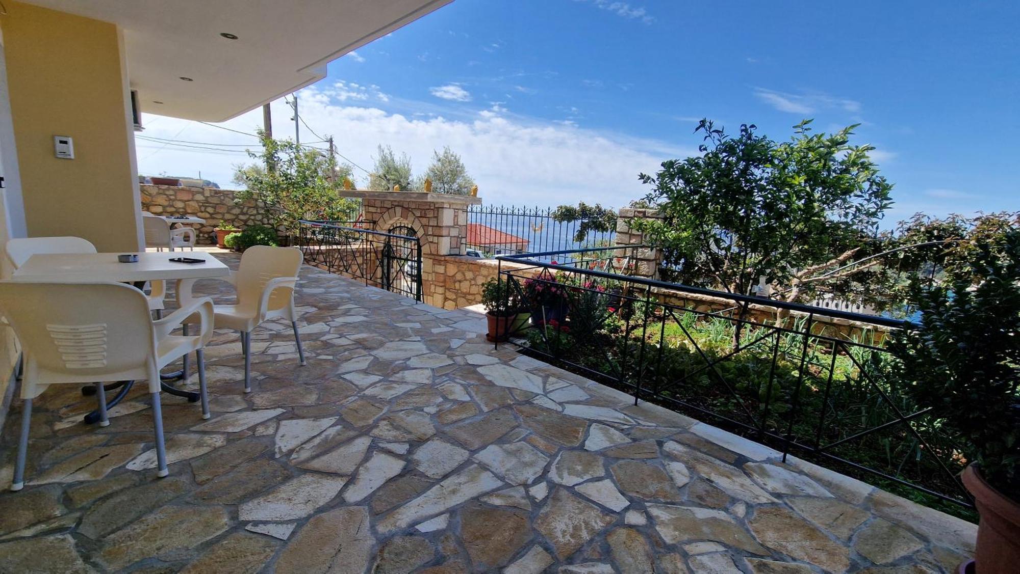 Horizon View Rooms Himare Exterior photo