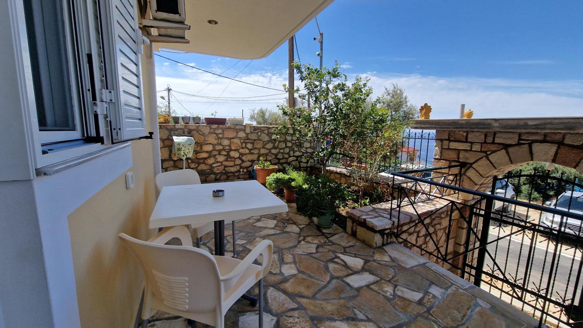 Horizon View Rooms Himare Exterior photo